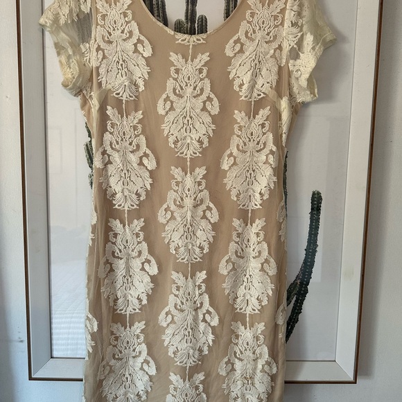 Elegant Ivory Cream Lace Dress bachelorette - Picture 3 of 9